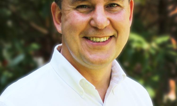Stanislav Emelianov