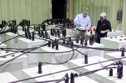 Researchers at NEETRAC Researchers at NEETRAC